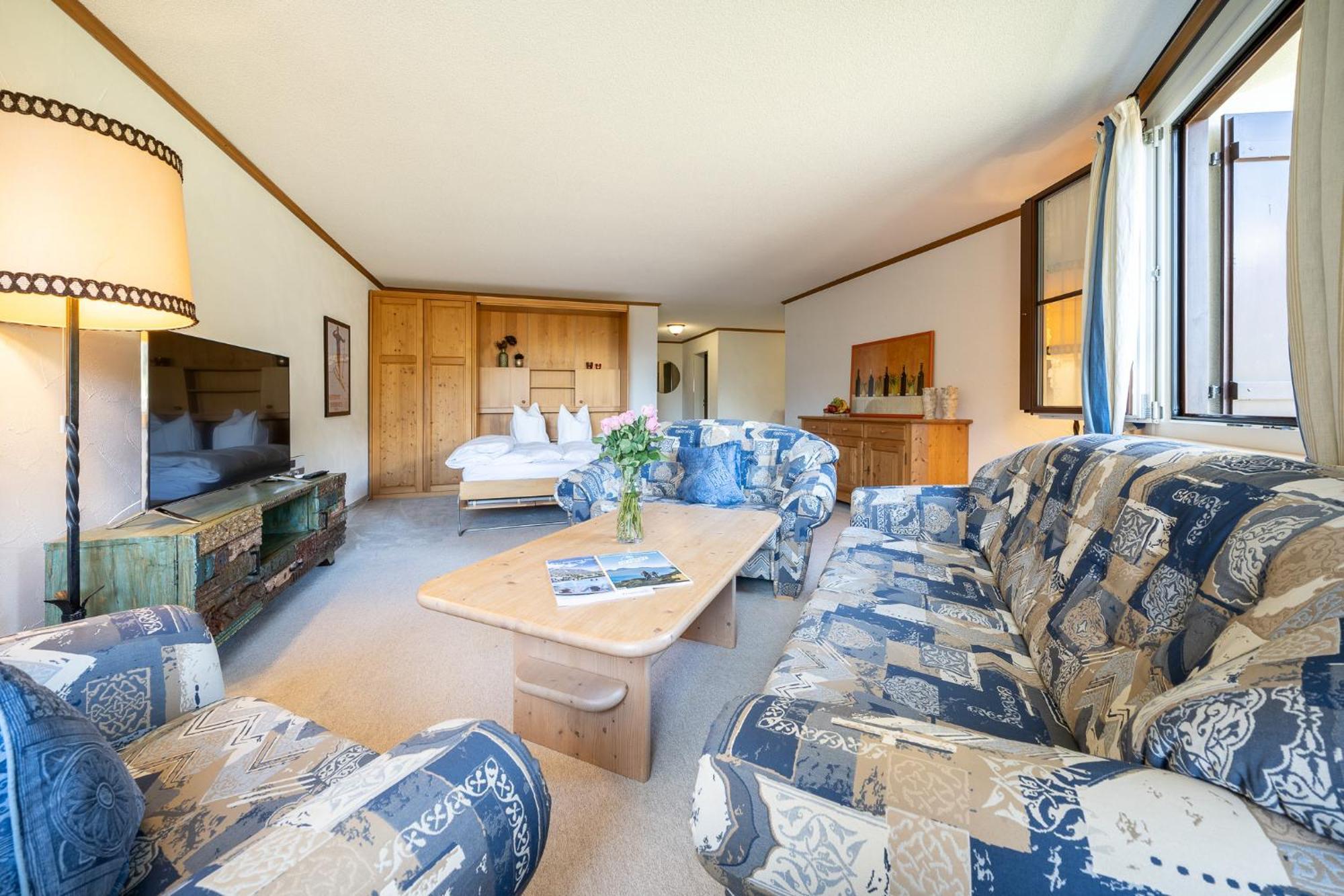 8001 Gemuetliche 2,5-Zimmer-Wohnung Mit Wunderschoenem Ausblick Richtung Scuol Vulpera Buitenkant foto